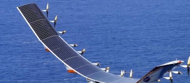 El "Solar Impulse 2" rondará el planeta en 2015 El "Solar Impulse 2" rondará el planeta en 2015
