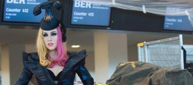 Lady Gaga, violada a 19 años. Lady Gaga, violada a 19 años.