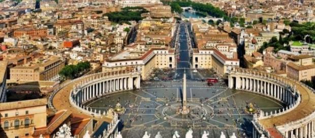 La millonaria ciudad del Vaticano La millonaria ciudad del Vaticano