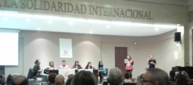 Un momento de la asamblea Un momento de la asamblea