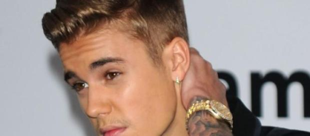 Justin Bieber, acusado de abandonar a su perro Justin Bieber, acusado de abandonar a su perro