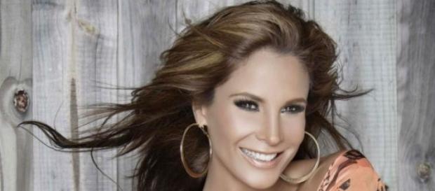 Lorena Rojas tiene ahora cáncer de hígado Lorena Rojas tiene ahora cáncer de hígado