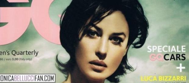 Monica Bellucci in copertina, la star del cinema Monica Bellucci in copertina, la star del cinema