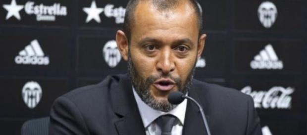 Nuno declaró que Joâo es el peor de los laterales Nuno declaró que Joâo es el peor de los laterales