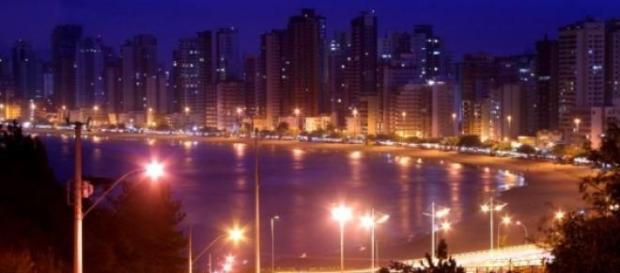 Propriedades em Guarujá são muito valorizadas Propriedades em Guarujá são muito valorizadas