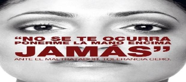Cartel de denuncia de la violencia de género. Cartel de denuncia de la violencia de género.