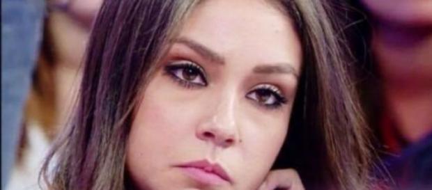 Sharon torna a Uomini e donne Sharon torna a Uomini e donne