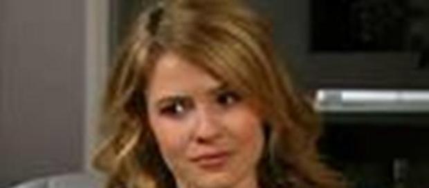 Caroline tradisce Rick con Ridge. Caroline tradisce Rick con Ridge.