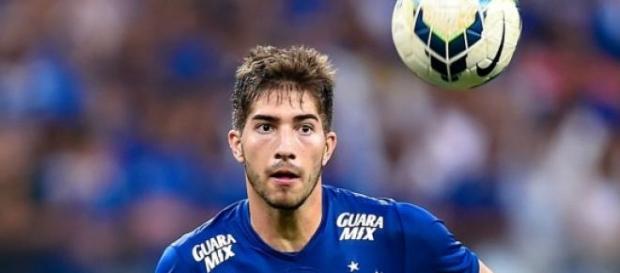 Lucas Silva con el Cruzeiro Lucas Silva con el Cruzeiro