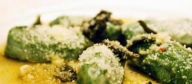 Malfatti, pasta italiana. Malfatti, pasta italiana.