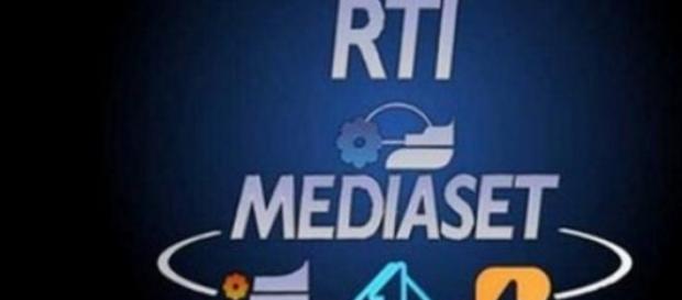 Palinsesto Mediaset per Natale. Palinsesto Mediaset per Natale.
