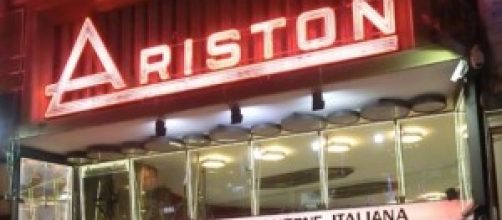 Sanremo: L'ingresso del teatro Ariston