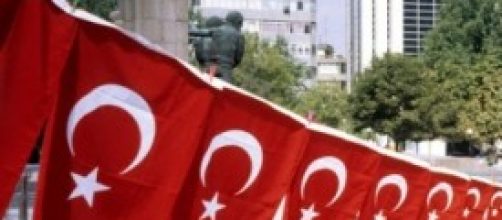 La Turchia aumenta i tassi d'interesse
