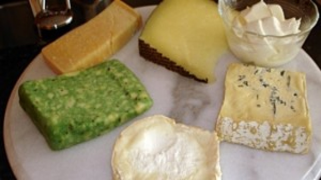 I grassi saturi dei latticini proteggono il cuore.