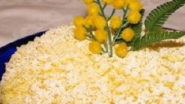 Torta Mimosa per l'8 marzo