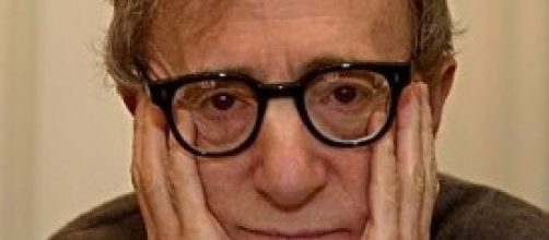 Woody Allen, accuse di abusi sessuali dalla figlia