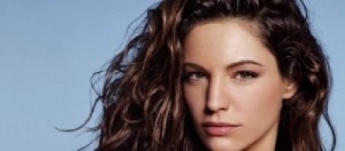 Kelly Brook  in bikini per i fan