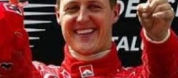 Schumi morto: subito smentita la notizia. Schumi morto: subito smentita la notizia.