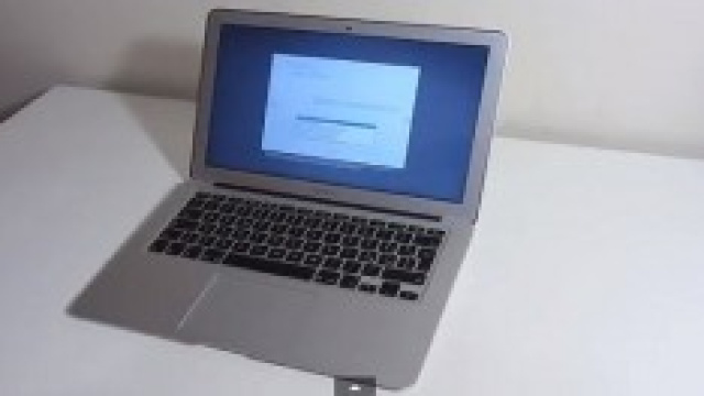 Il vecchio Macbook Air 2013