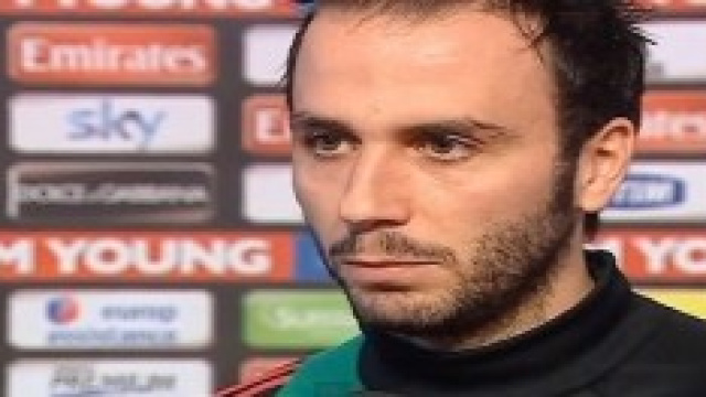 pazzini in campo contro la juve