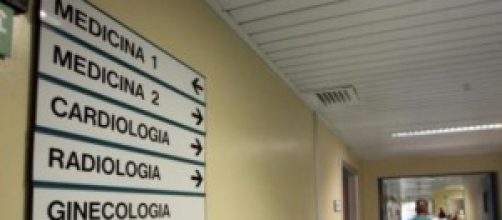 28enne abortisce nel bagno di un ospedale