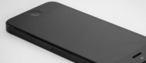 Prezzo e caratteristiche del nuovo iPhone 6.