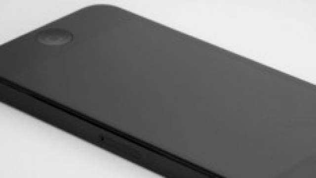 Prezzo e caratteristiche del nuovo iPhone 6.