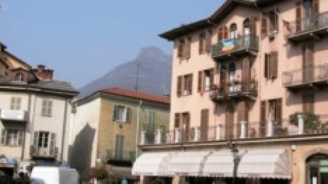 Torre Pellice via cittadinanza a Mussolini