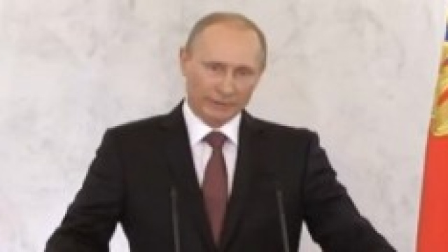 Putin sigla accordo per annessione Crimea