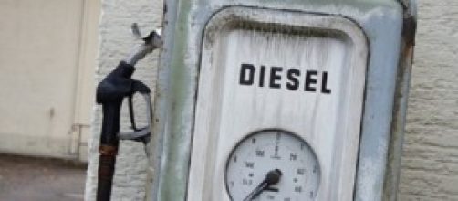 Prezzi benzina e diesel oggi
