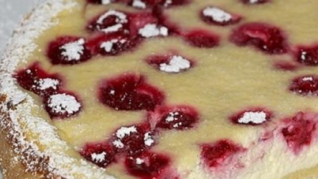 Deliziosa cheesecake con frutta