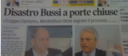 Il presidente Gianni Chiodi beve l'acqua di Bussi