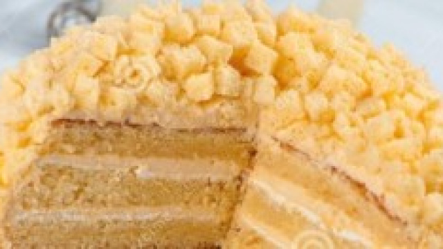 Torta Mimosa per la Festa della Donna