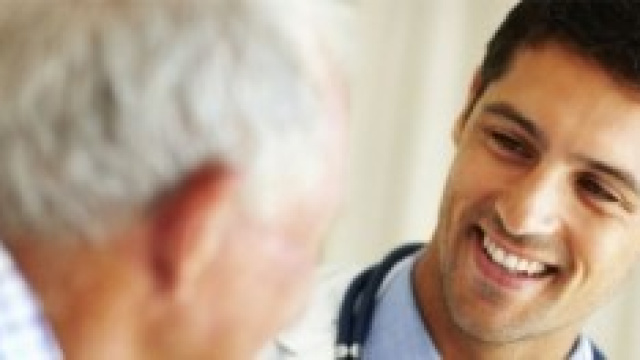 Le Iene ci riprovano con i medici 