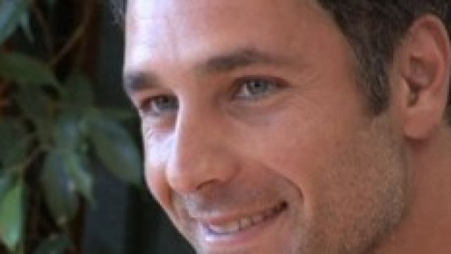 raoul bova potrebbe diventare di nuovo pap&agrave;