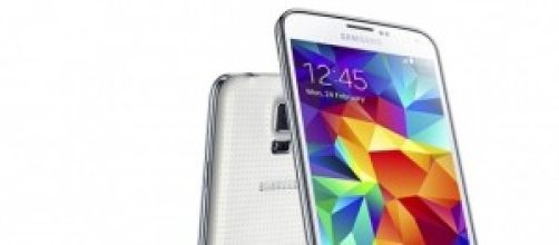 Samsung Galaxy S5 pro e contro