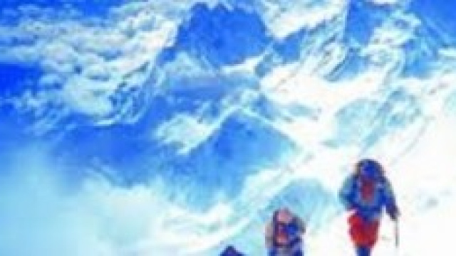 Una scalata verso la vetta dell'Everest