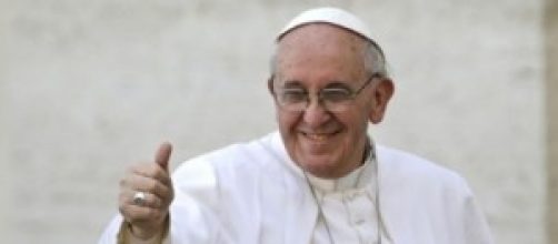 Papa Francesco contro lusso nella Chiesa