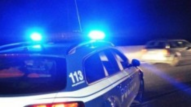 polizia trova uomo che si &egrave; tolto la vita