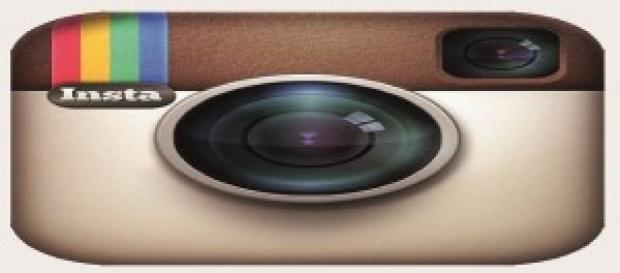 Underboob: il nuovo selfie con autoscatti piccanti Underboob: il nuovo selfie con autoscatti piccanti