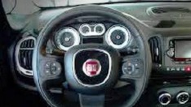 A luglio arriva la Fiat 500X