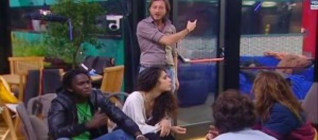 Gf 13, diretta live del 28 aprile 2014 Gf 13, diretta live del 28 aprile 2014