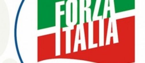  Forza Italia, nuovo logo con il nome 'Berlusconi'