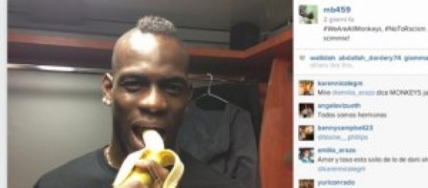 Mario Balotelli al fianco di Dani Alves Mario Balotelli al fianco di Dani Alves