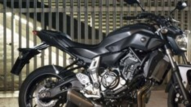 Linea seducente per la nuova Yamaha MT-07