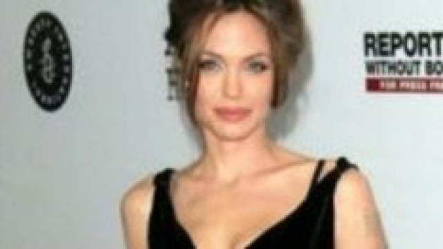 Angelina Jolie apparsa molta magra sui red carpet.