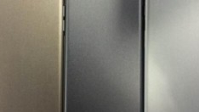 Tre colori, come per il modello precedente