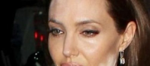 Gossip news, Angelina Jolie, macchia sul viso