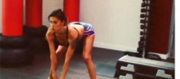 Belen alle prese con la palestra Belen alle prese con la palestra