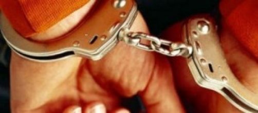 Arrestato 57enne per incesto con la figlia
